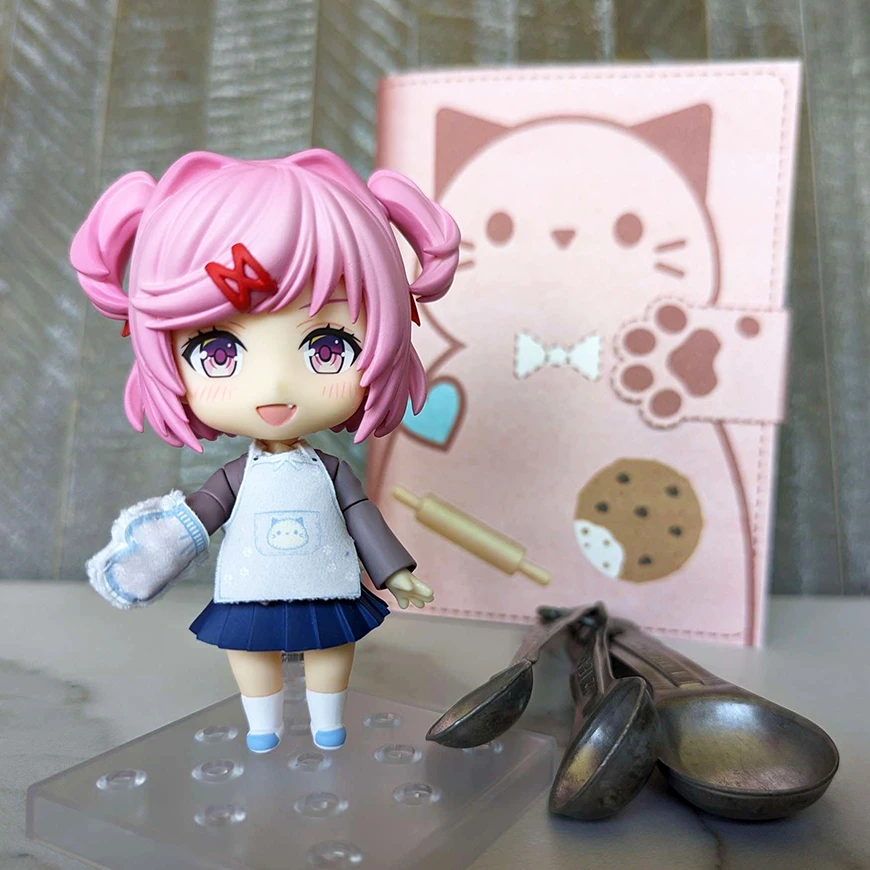 Preview of Nendoroid Natsuki DIY pack items
